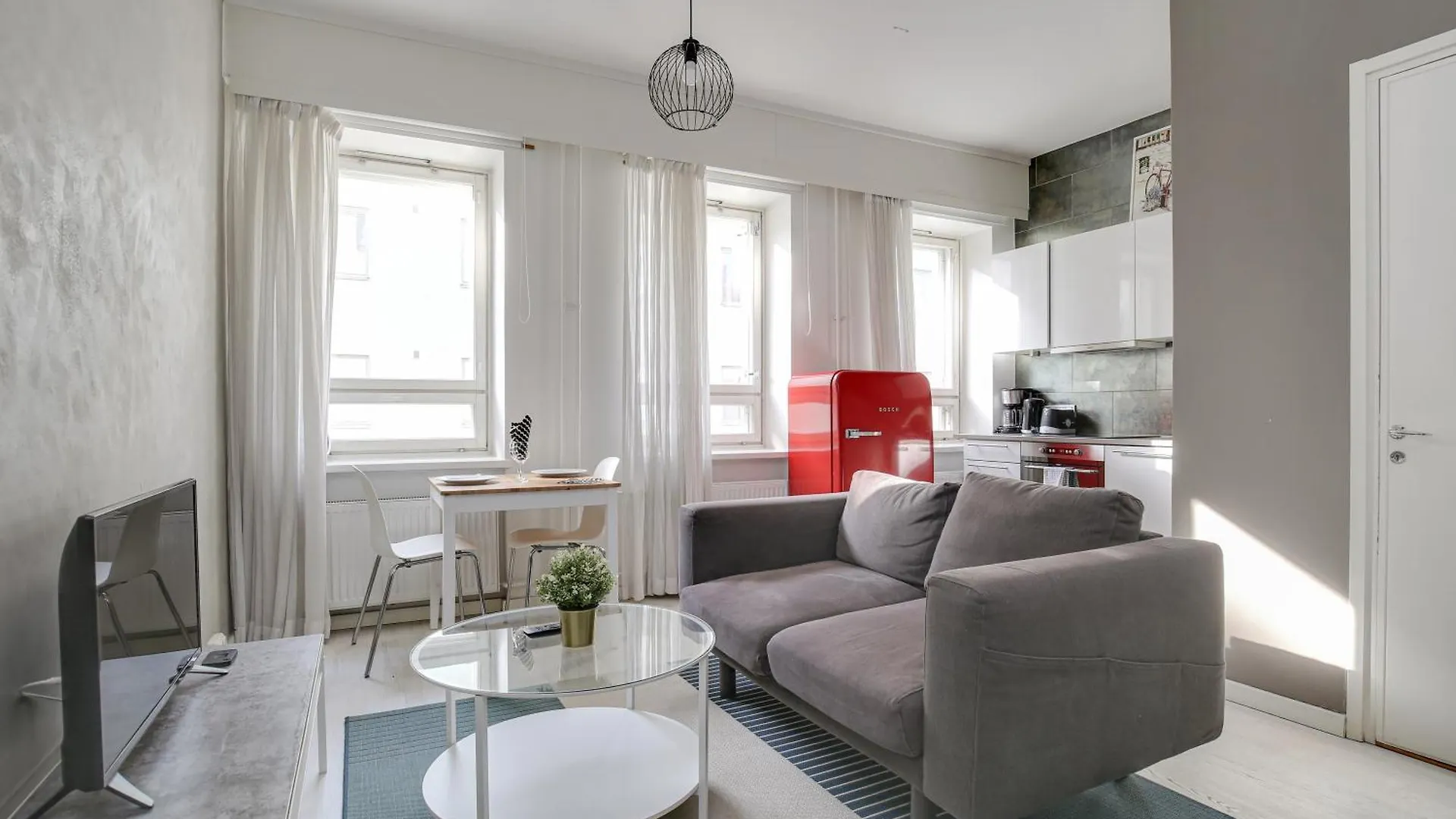 Kotimaailma Apartments Kamppi - Studio For 2 Helsinki